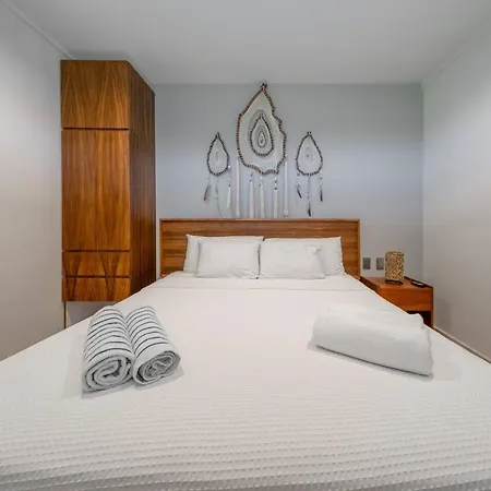 Luxury 2bd In W 2 Pools Gym Apartment *