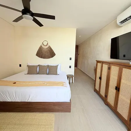 Ph De 2 Rec, Gim, Cine Y Jacuzzi Privado En * Tulum