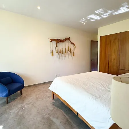 Apartment Resort-style 2-bedroom | Balcony, Pool, Gym & At Mistiq