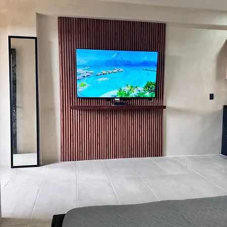 Xiib Kaab Estudio Con Jacuzzi