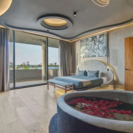 Oceanfront 3br Natural Design - Tankah Apartment *