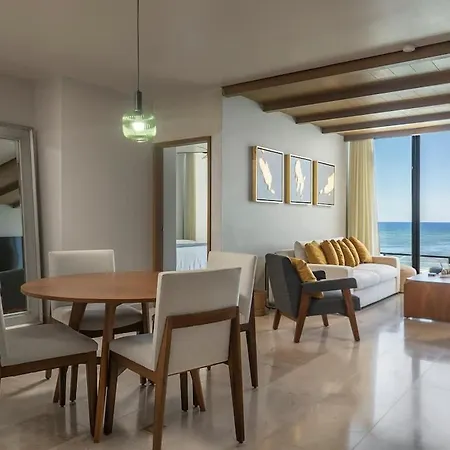 Apartment Beachfront 2br Condo, Private Pool & Tankah Bay Tulum