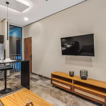 Walk To 1br 4 Guests Kids Area Office Apartamento *