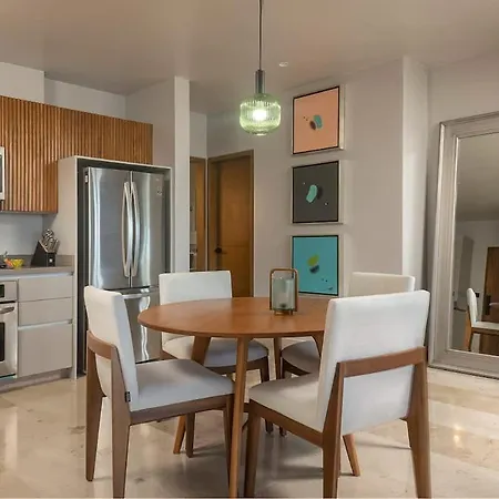 Beachfront 2br Condo, Private Pool & Tankah Bay Apartment