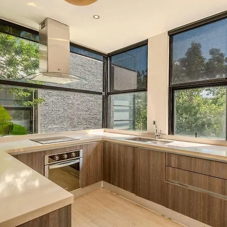 Nature-inspired 3br Penthouse With Private Pool Apartamento