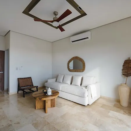 Apartment Amira Luxury 3br Ph With Rooftop Pool & Shared Gym *