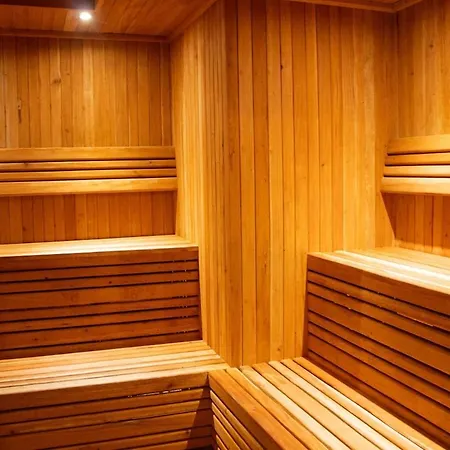 Apartment Chic 1br Private Balcony,sauna, Gym Y Wifi *