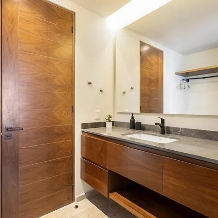Penthouse 2br In With Private Rooftop And Pool Apartamento