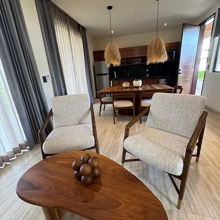 Luxury 2 Bd Roof Private Pool - Jungle View Apartment *