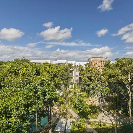 Penthouse 2br In With Private Rooftop And Pool
