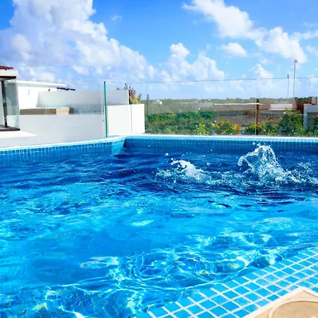 Apartment Penthouse With Private Jacuzzi In Tulum, 3 Bedrooms *
