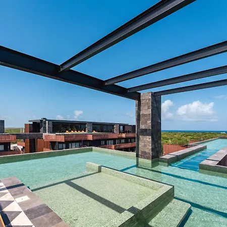 Amira Luxury 3br Ph With Rooftop Pool & Shared Gym Apartment *
