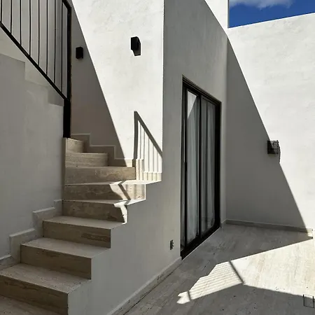 Apartment Penthouse In La Valeta With Rooftop & Plunge Pool Tulum