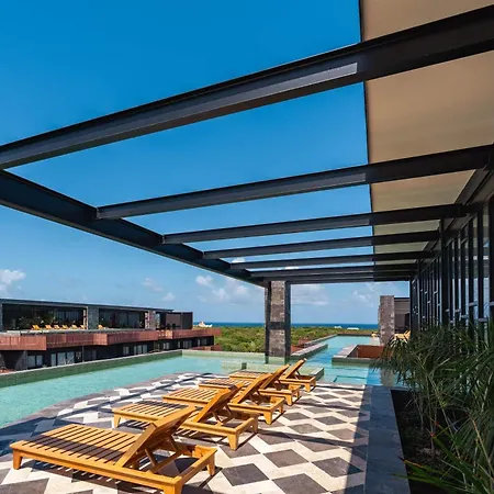Amira Luxury 3br Ph With Rooftop Pool & Shared Gym Apartment