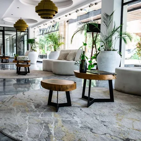 Apartment Retreat Pool Gym & Great Location Tulum
