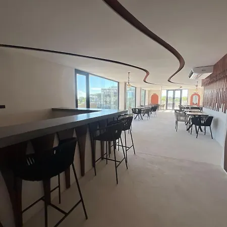 Apartment Ph De 2 Rec, Gim, Cine Y Jacuzzi Privado En Tulum