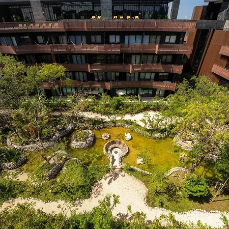 Amira Luxury 3br Ph With Rooftop Pool & Shared Gym Apartment Tulum