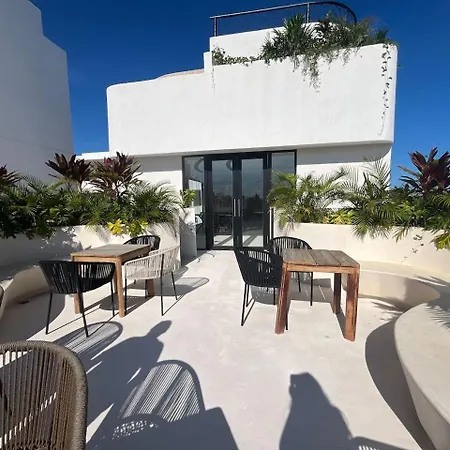 Apartment Ph De 2 Rec, Gim, Cine Y Jacuzzi Privado En Tulum