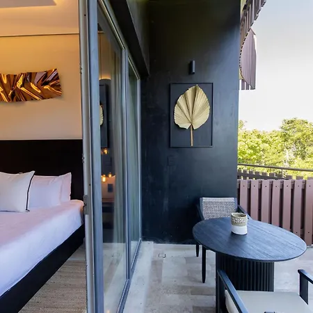 Apartment Art House - Filtered Water & 2 Free Clubs Zone *