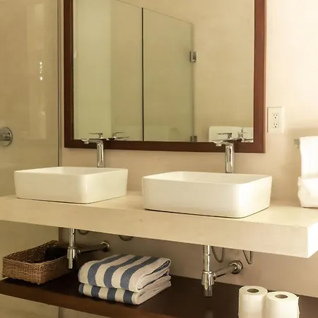 Apartment Bt Homes - - De Lujo En La Selva Con Piscina
