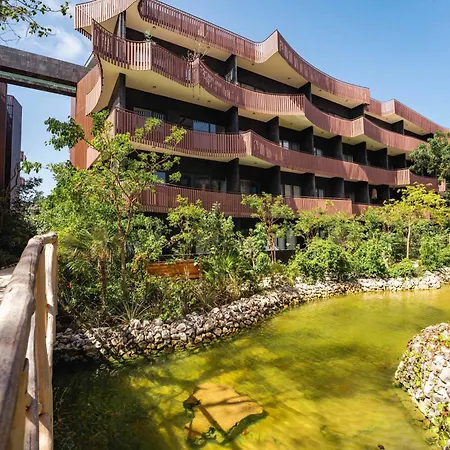 Amira Luxury 3br Ph With Rooftop Pool & Shared Gym Apartment