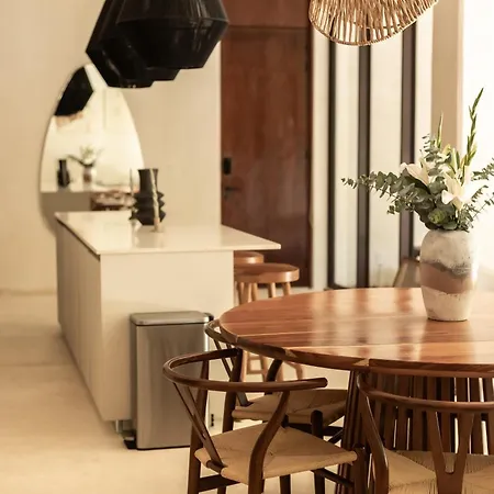 Bt Homes - - De Lujo En La Selva Con Piscina