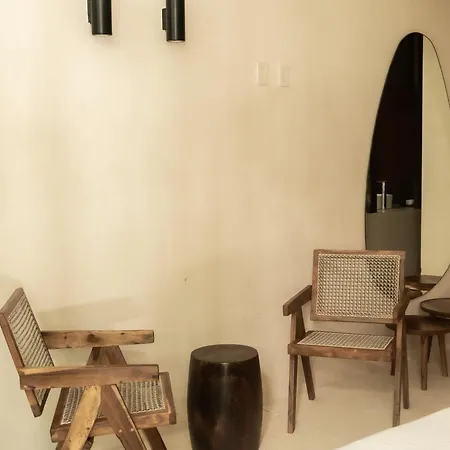 Bt Homes - - De Lujo En La Selva Con Piscina