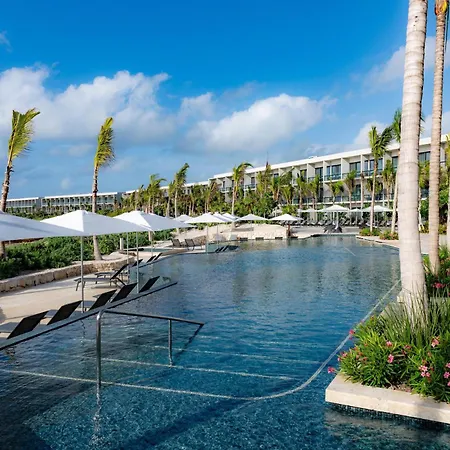 Hilton Riviera Maya 5* Tulum
