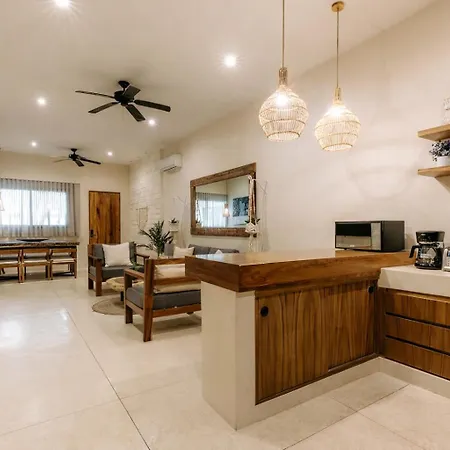 Holiday home Stylish 3bd3ba In Tulum's Neighborhood *