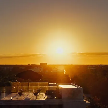 Naj Boutique - Aldea Zama 4*