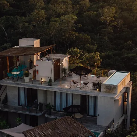 Naj Boutique - Aldea Zama 4*