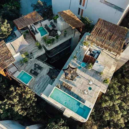 Naj Boutique - Aldea Zama 4*