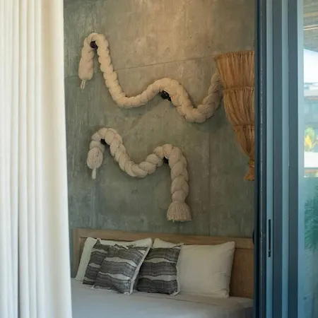 Apartment Nuju - Beutiful With Swimout-gym-rooftop-pool *