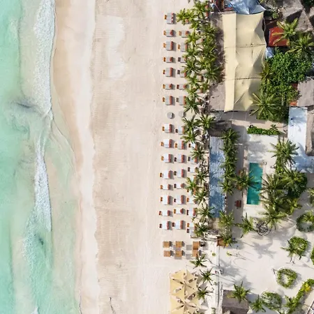 Mia Beachfront - Ocean View And Club 4*