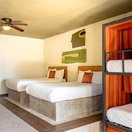 Mia Beachfront - Ocean View And Club 4*
