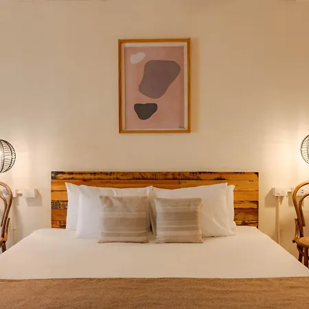 Mia Beachfront - Ocean View And Club Hotel