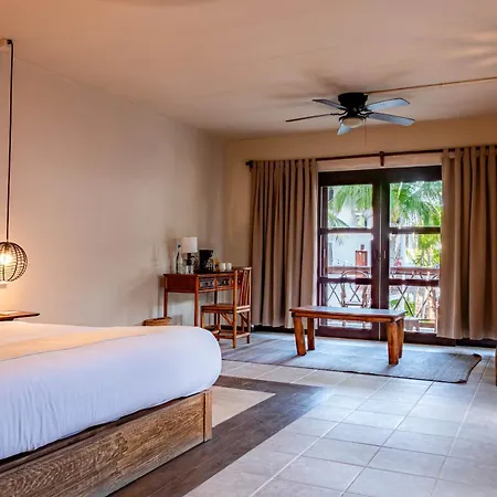 Hotel Mia Beachfront - Ocean View And Club Tulum
