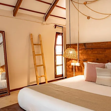 Mia Beachfront - Ocean View And Club Hotel Tulum