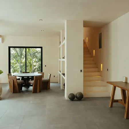 Jashita Luxury Villa *