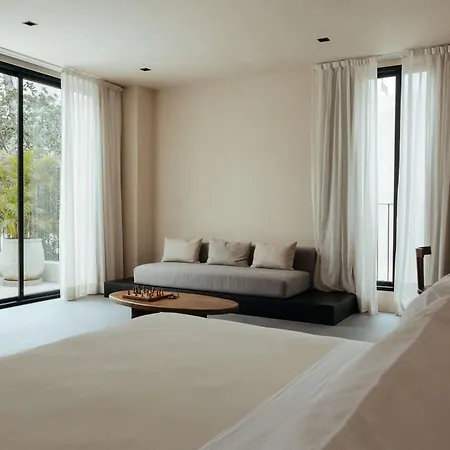 Jashita Luxury *