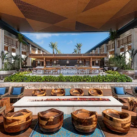 Resort Conrad Riviera Maya