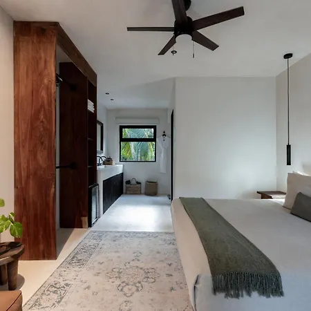 Umi Hotel
