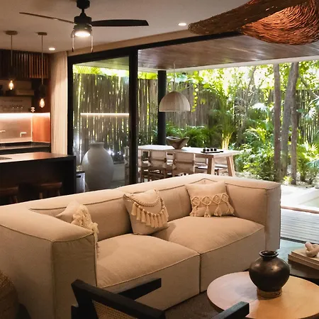 Miraluna Penthouse