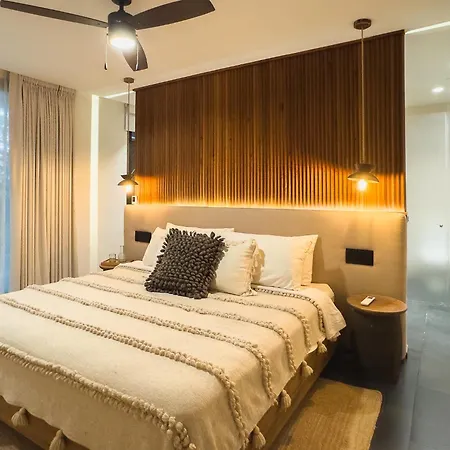 Miraluna Penthouse