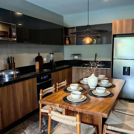 Apartamento Paramar Noir Swim-up Aldea Zama Tulum