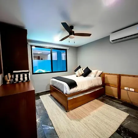 Paramar Noir Swim-up Aldea Zama Apartamento *