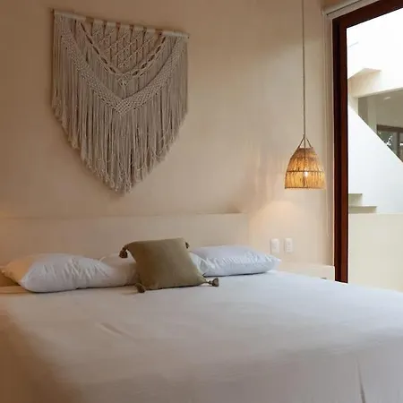 Exclusive 3br Sky Penthouse With Private Rooftop Pool
