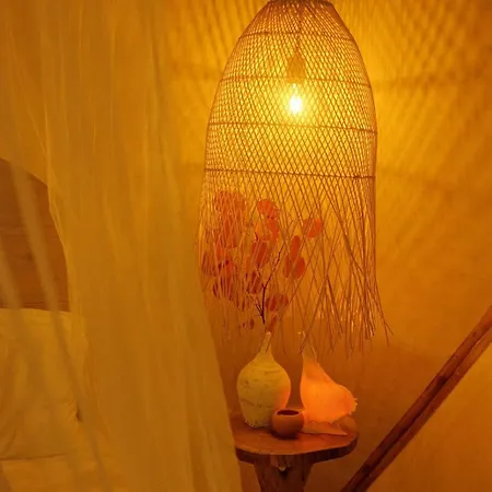 Lodge Romantic Star Bath Suite, Cave Pool & Yoga Center