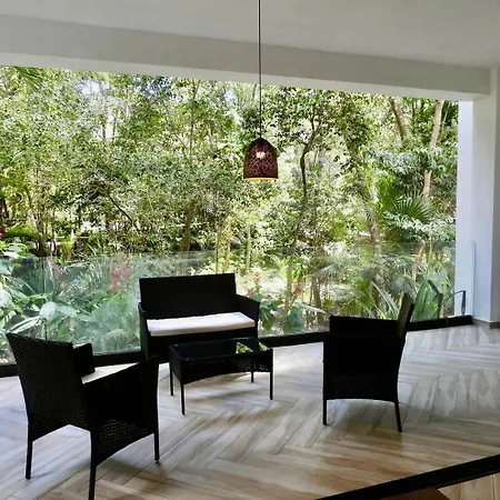 Сasa de vacaciones New! La Veleta 2br, Pool, Jacuzzi & Gym