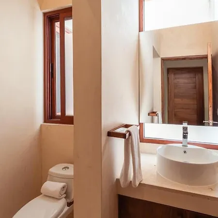 Сasa de vacaciones Private 9br Luxury Compound With Private Plunge Pools *
